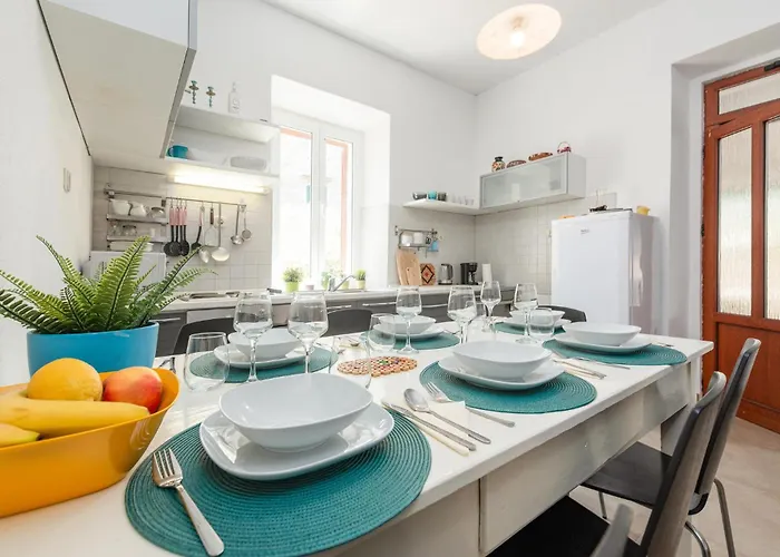 2 Bedroom Lovely In Apartman *