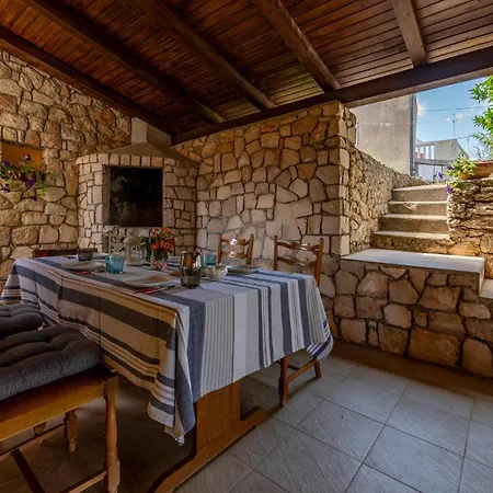 Lejlighed 2 Bedroom Front In *